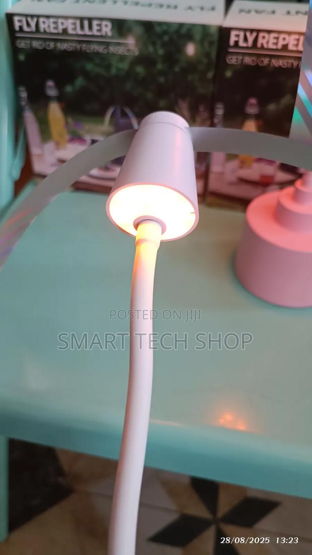 Fly Repeller Portable Mosquito Repellent Fan With Lighting. photo 4