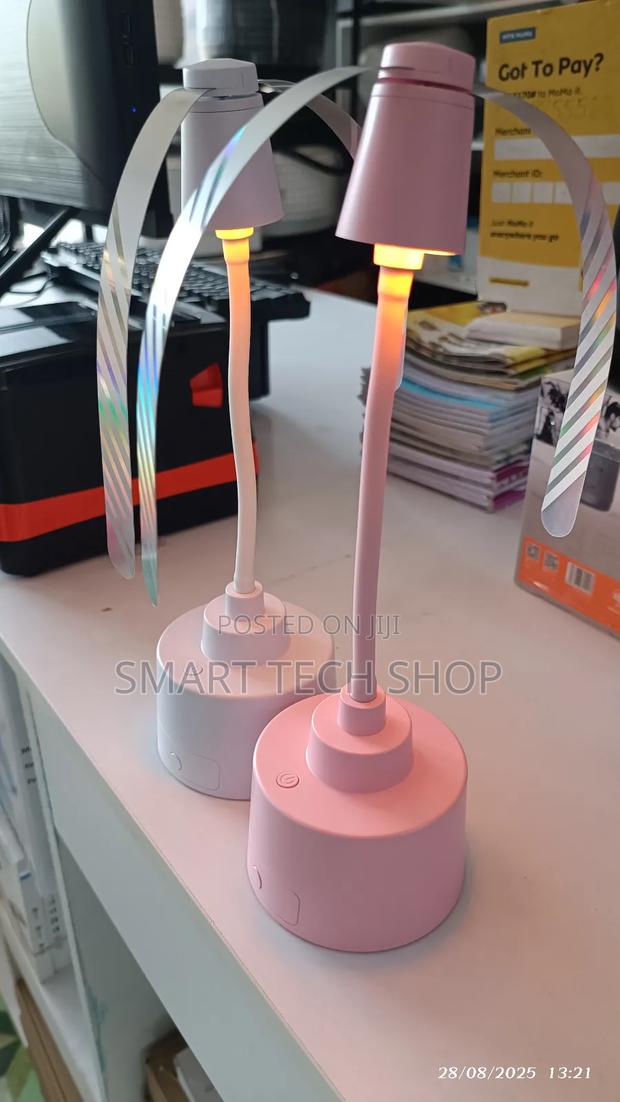 Fly Repeller Portable Mosquito Repellent Fan With Lighting. photo 6