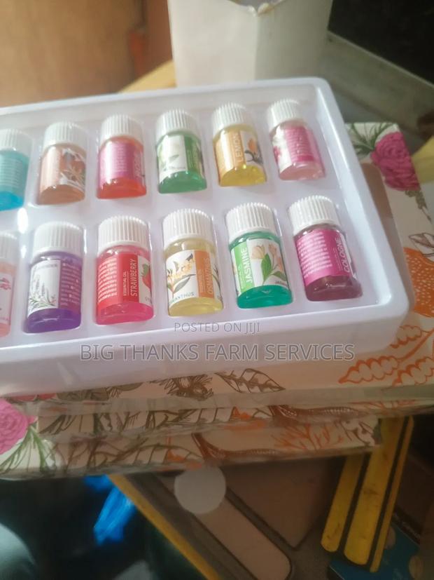 Fragrance Oils, 12 Packed · Photo 2