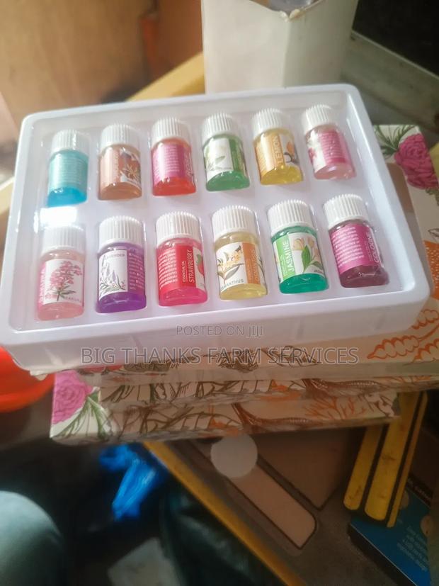 12 In 1 Fragrance Oils · Photo 2