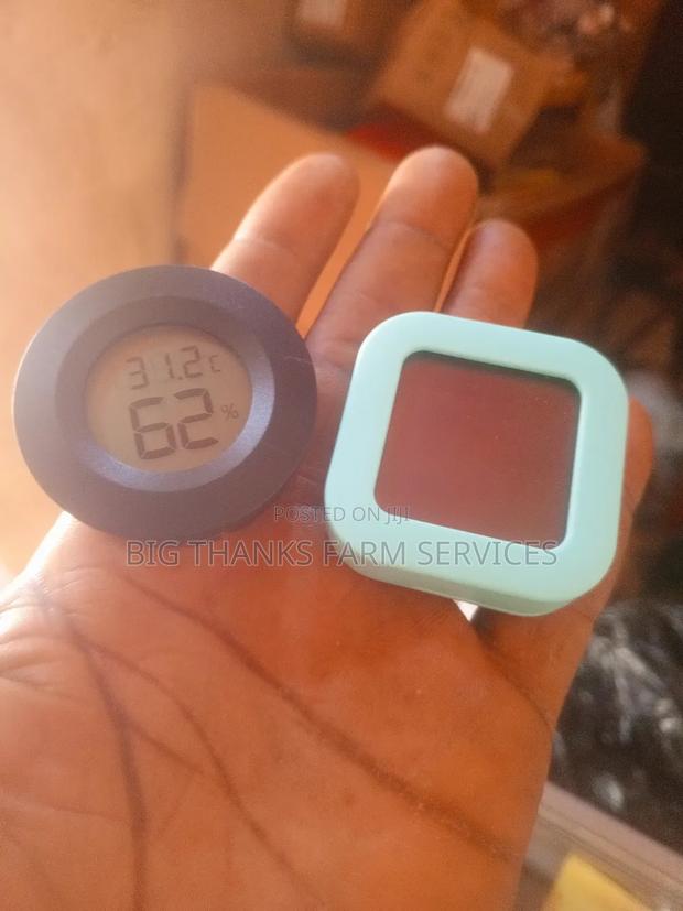 Small Thermometers Available · Photo 2