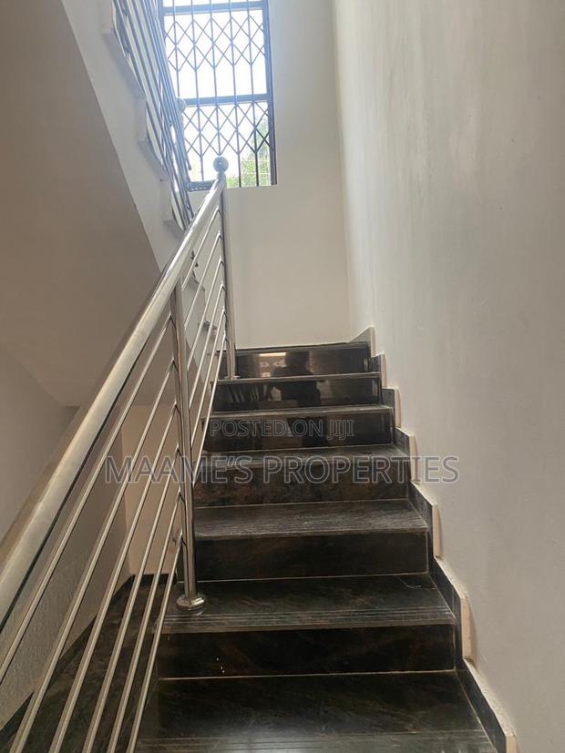 3bdrm Duplex in Oyarifa for rent · Photo 3