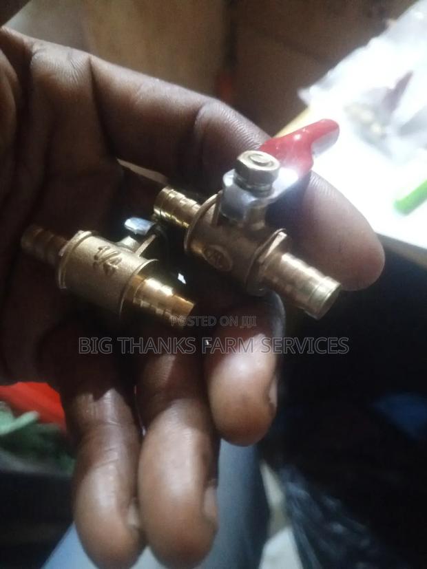 Copper Stopper For Rabbits Drinker Connection · Photo 4