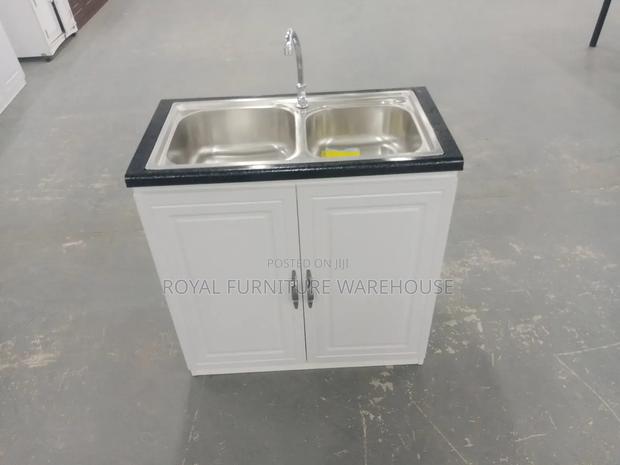 Foreign Kitchen Sink Cabinet · Photo 4