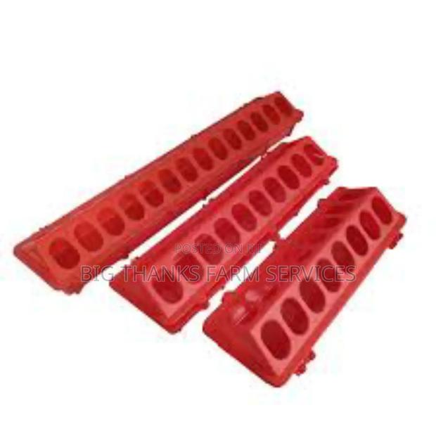 Flip Top Feeders For Chicks · Photo 2