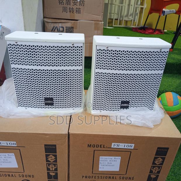 A Pair Of 8 Inch 80 Watts Conference Wall Speakers · Photo 3