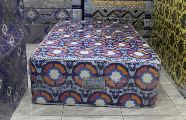 20 Inches Super High Density Double Mattress · Photo 2