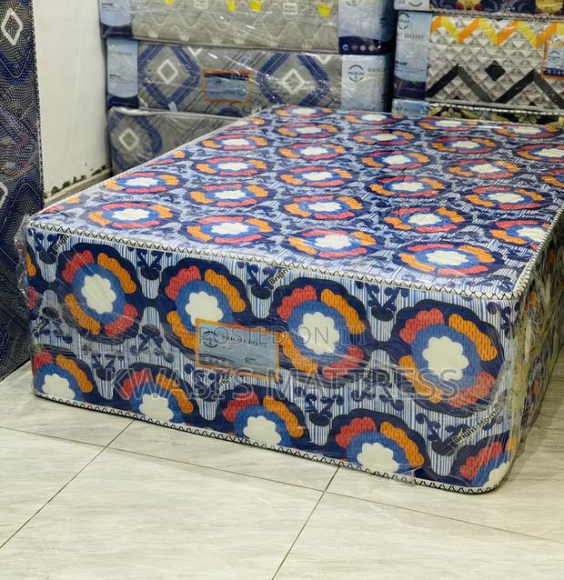 20 Inches Super High Density Double Mattress · Photo 1