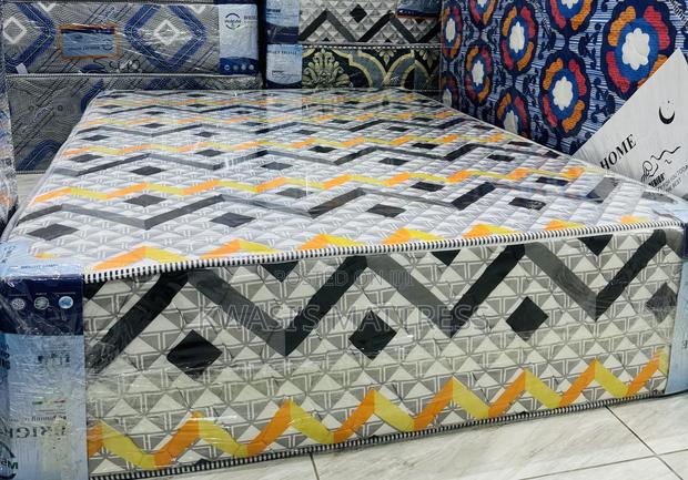 14 Inches Double Mattress Super High Density · Photo 2