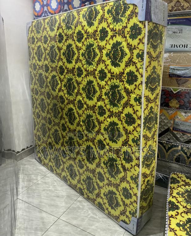 10”Inches Queen Size Super High Density · Photo 1