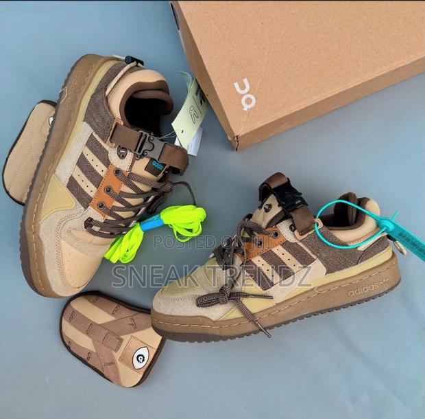 Adidas Bad Bunny Coffee Brown · Photo 4