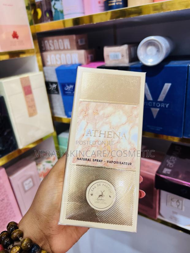 Athena Perfume · Photo 3