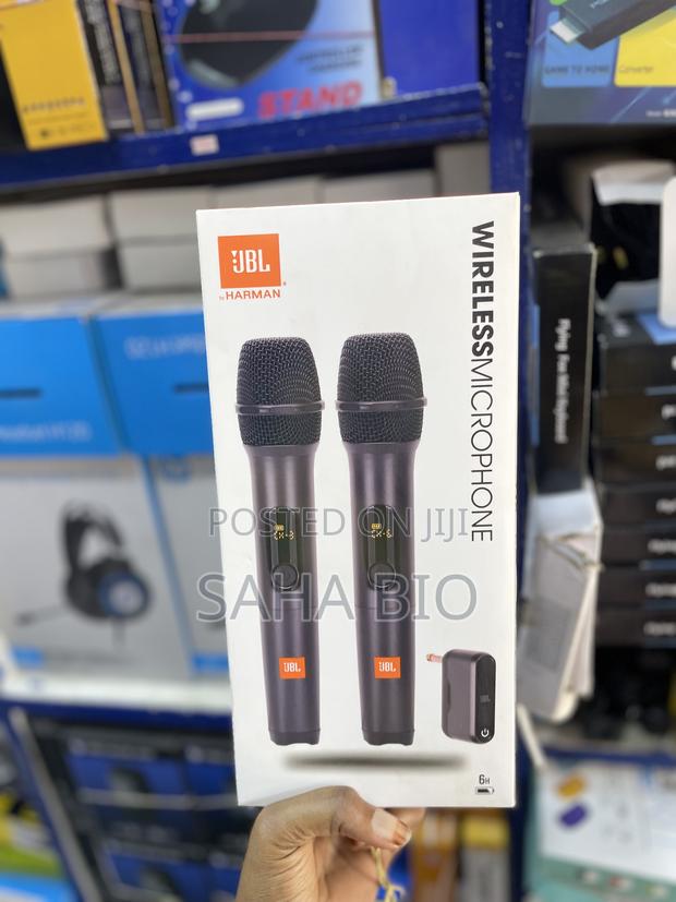 Dual Wireless JBL Microphone · Photo 1