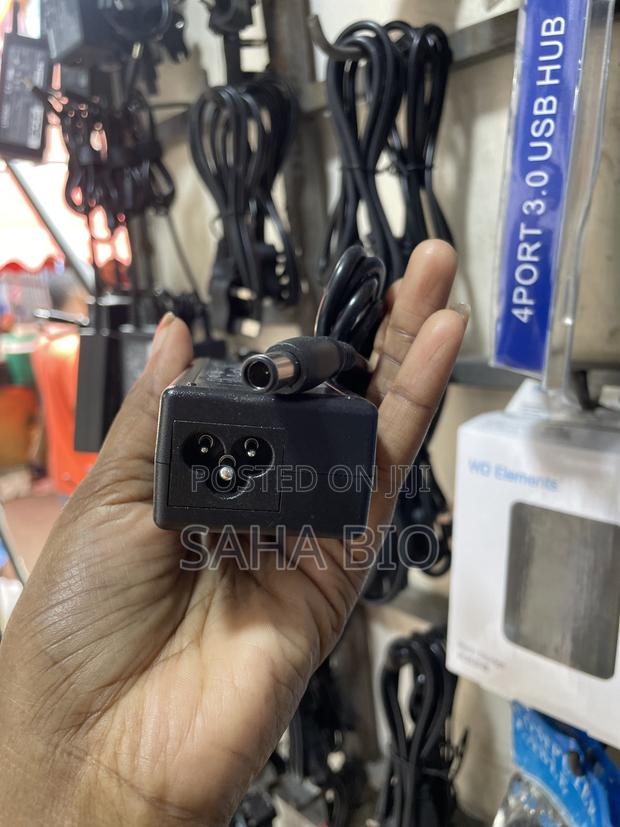 Big Pin Dell Charger · Photo 3