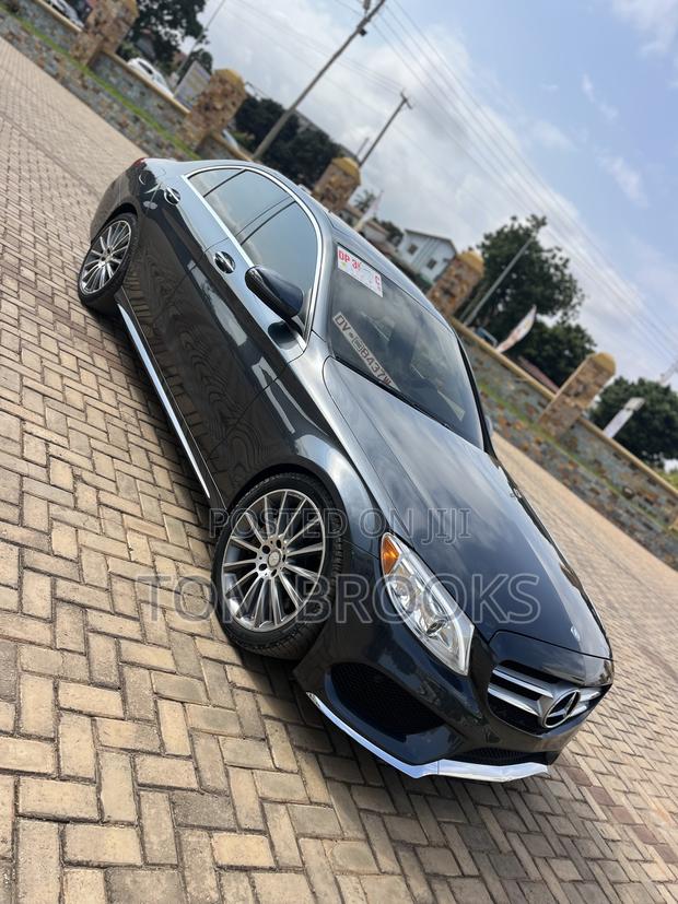Mercedes-Benz C300 Sport 4Matic Sedan AWD (2.0L 4cyll 7A) 2016 Gray
