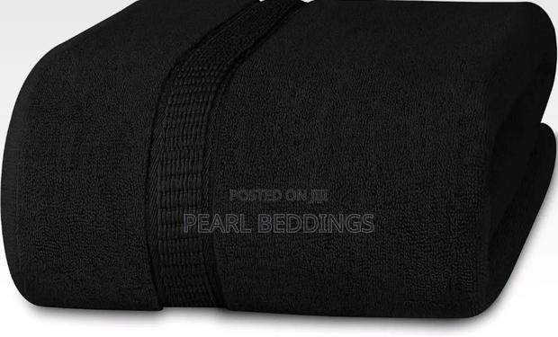 Premium Quality High Grade 100% Cotton Bath Towel Available In Colors photo 8
