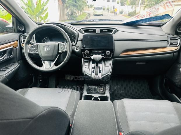 Honda CR-V 2019 Red
