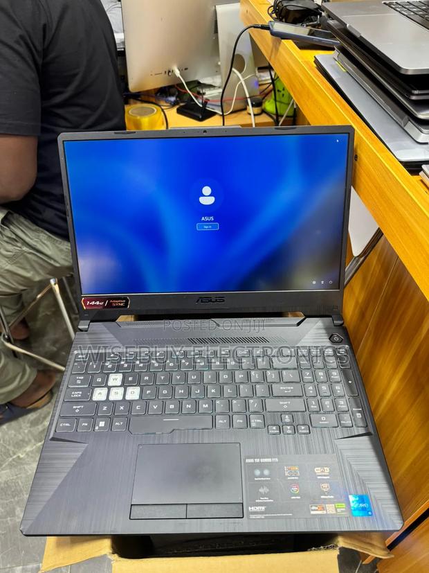 Laptop Asus TUF Gaming A15 16GB Intel Core i5 SSD 512GB photo 7