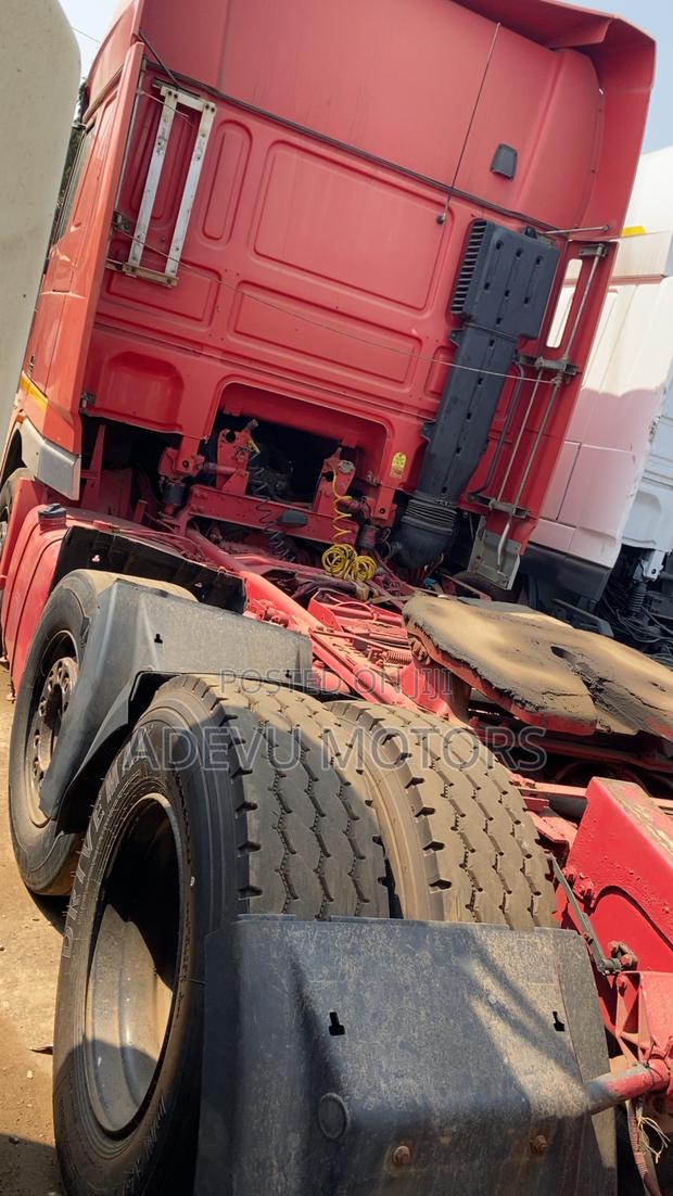 Daf Single Axle With Helper photo 2