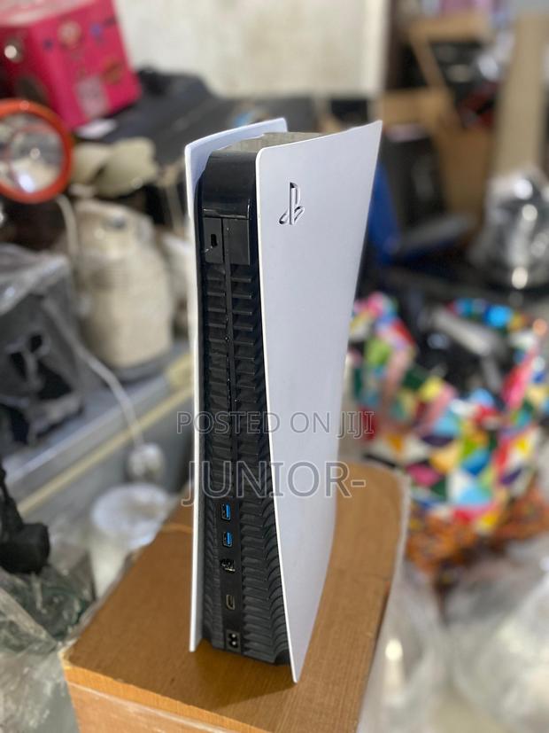 Playstation 5 · Photo 3
