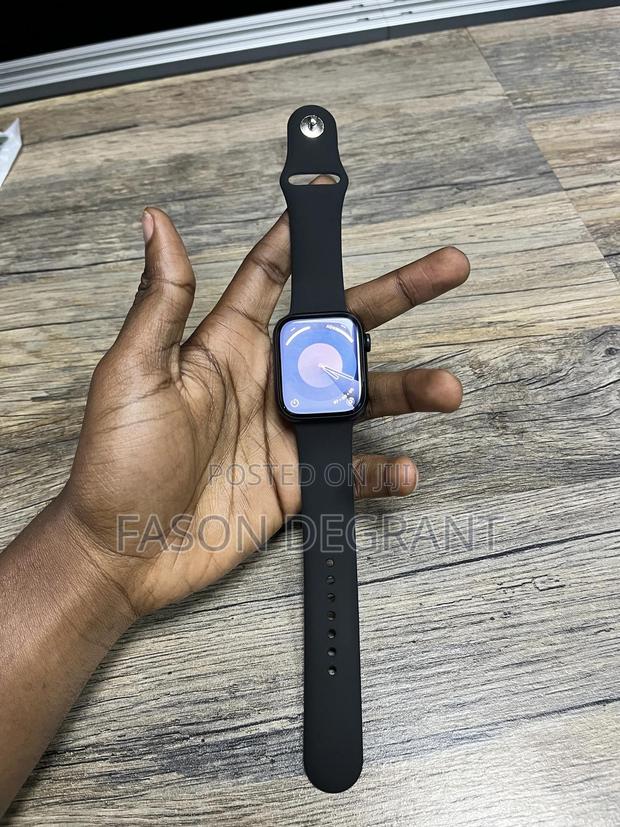 Apple Watch Series 7 45mm photo 4