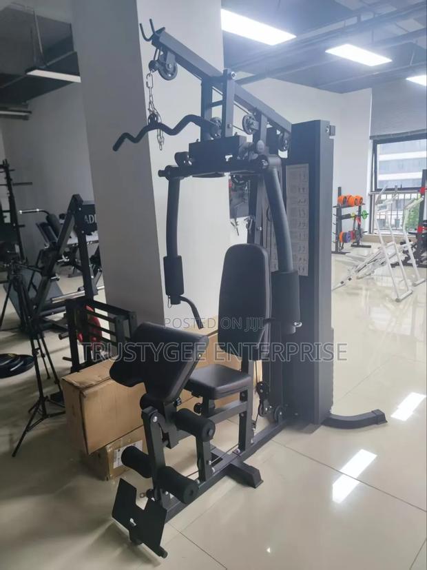 Single Station Gym Machine photo 3