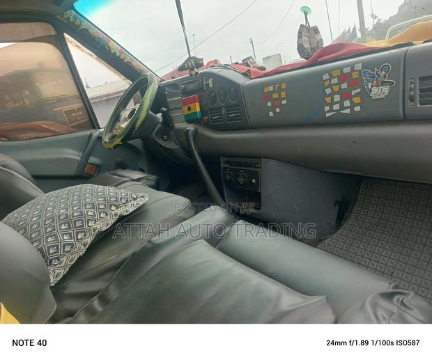 Mercedes-Benz Sprinter 2000 Black photo 7
