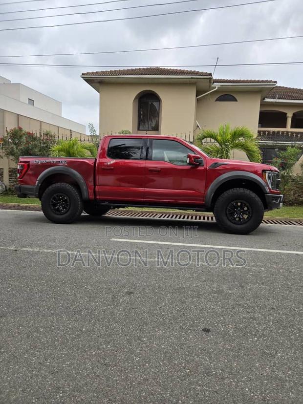 Ford F-150 Raptor 2023 Red photo 4