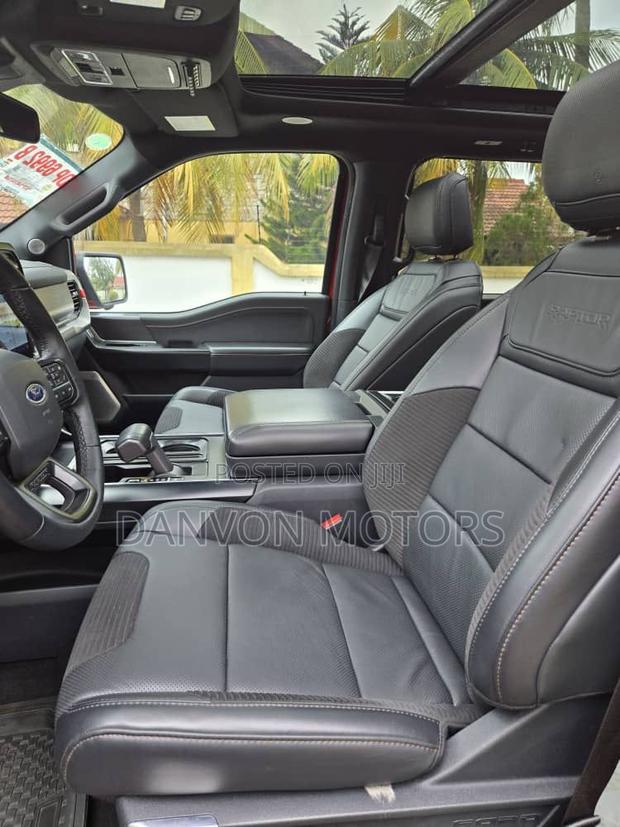 Ford F-150 Raptor 2023 Red photo 12