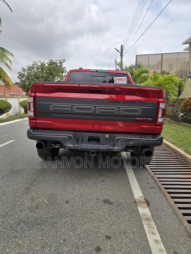 Ford F-150 Raptor 2023 Red photo 9