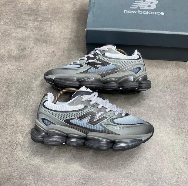 Quality New Balance Sneaker · Photo 4