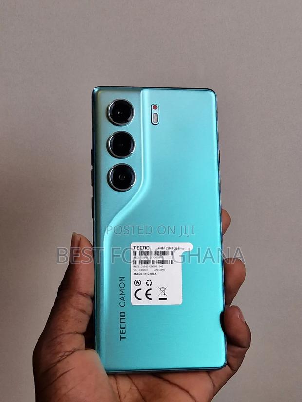 New Tecno Camon 40 256 GB Green photo 2