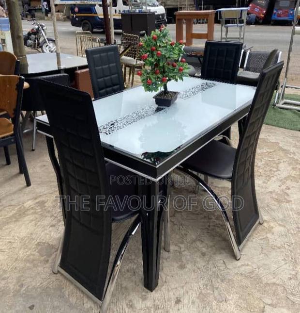 A Gorgeous Dining Sets · Photo 2
