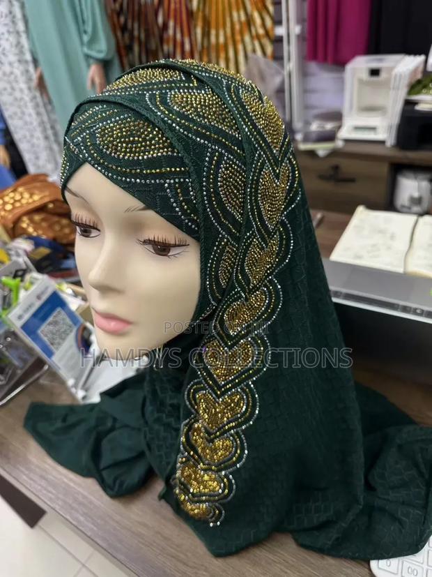 Veeils and Its Accessories · Photo 2