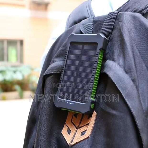 Solar Power Bank · Photo 3