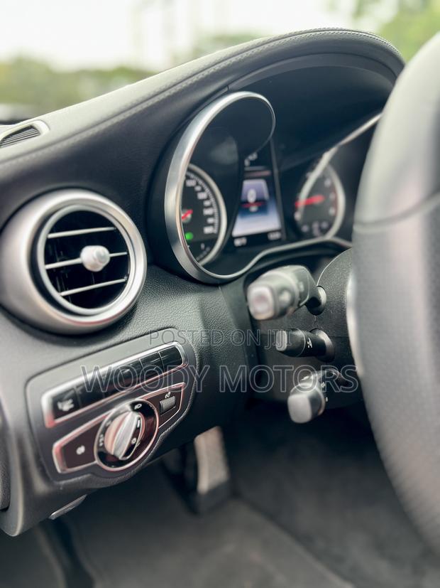 Mercedes-Benz C300 Sport 4dr AWD 4Matic Sedan (2.0L 4cyl 7A) 2015 Silver