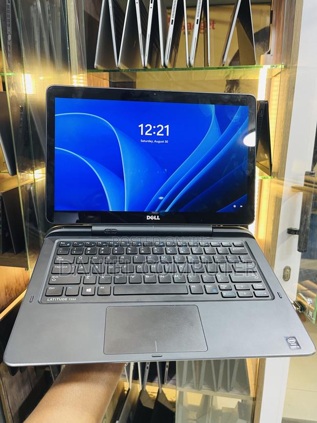 Laptop Dell Inspiron 13 7359 8GB Intel Core M SSD 128GB photo 2