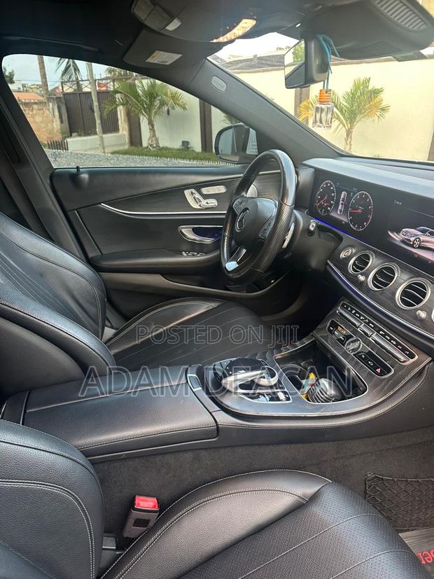 Mercedes-Benz E300 2018 White