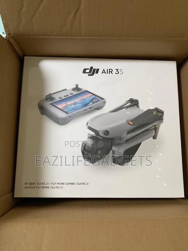Dji Air 3s Rc 2 Fly More Combo Drone photo 2