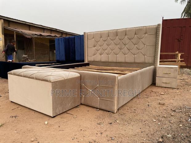 Double Frame Ottoman and 1side Drawer