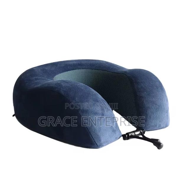 Create a Good Sleep With With Our Neck Pillow Protectors · Photo 2