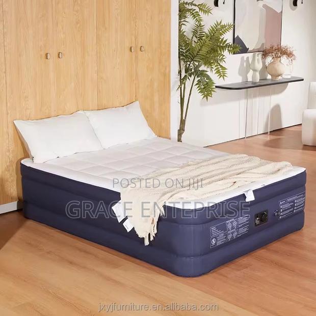 Beautiful and Affordable Air Bed in Higher Quality (Double) · Photo 2