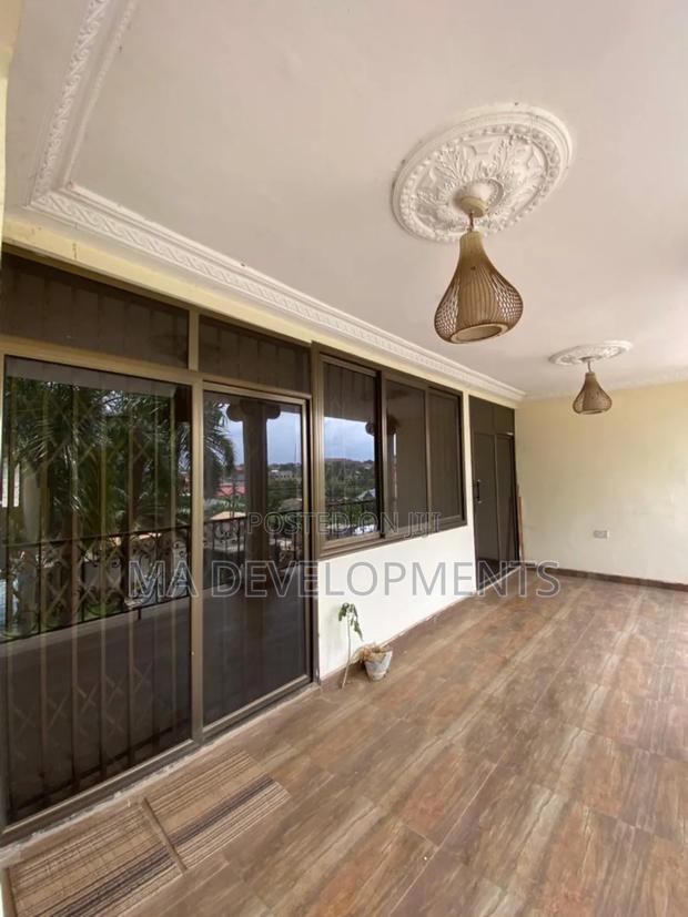 2bdrm Apartment in Madev Realty, Ofankor for rent · Photo 1