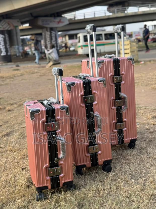3set Executive Durable Zipless Luggage On Promo From1st-6th September · Photo 2