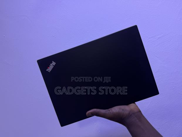Laptop Lenovo Thinkpad T490s 8GB Intel Core I7 SSD 256GB photo 3