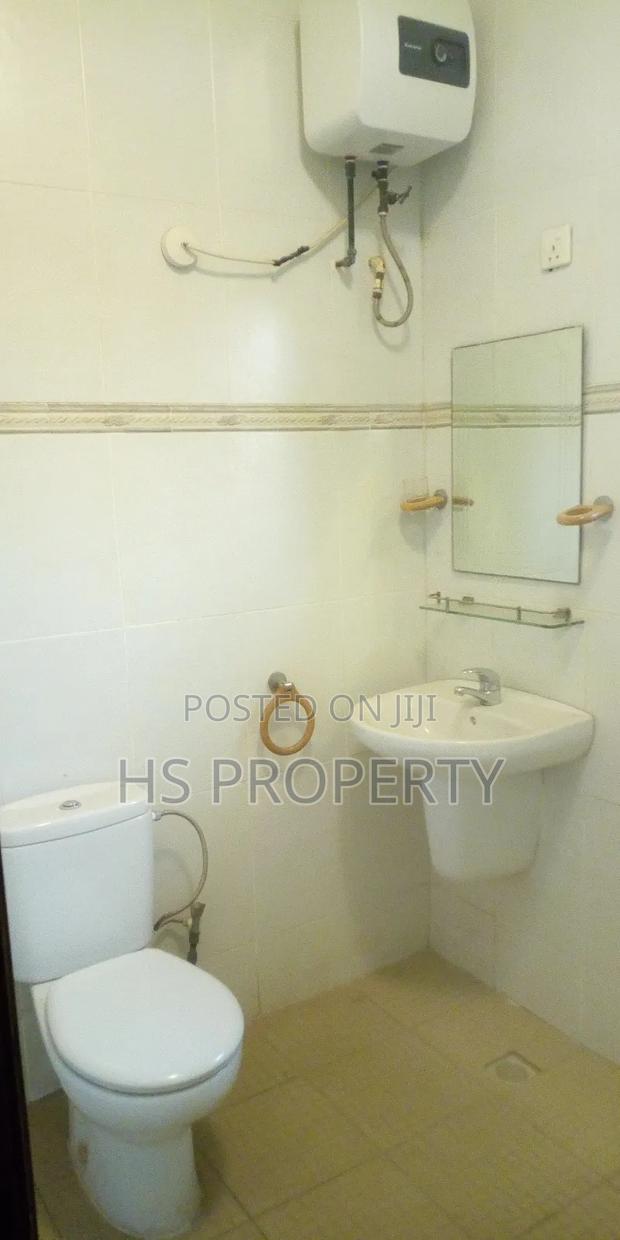 4bdrm House in North Legon for rent photo 4