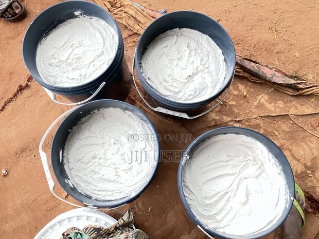 White Acrylic Grafiato Paint