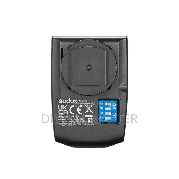 Godox Tt520iii on-Camera Flash Speedlite photo 4