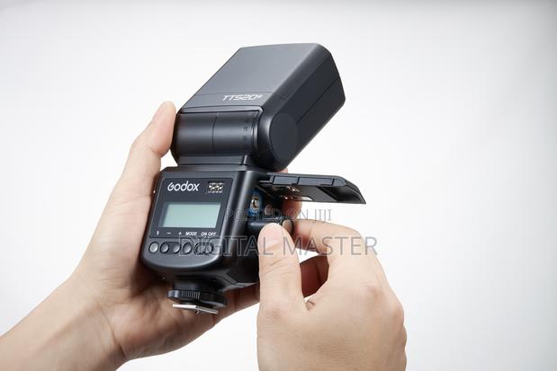 Godox Tt520iii on-Camera Flash Speedlite photo 10