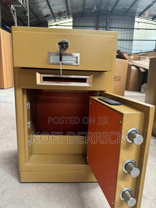 Drop Safe Deposit Box - Drop Slot Cash Box · Photo 4